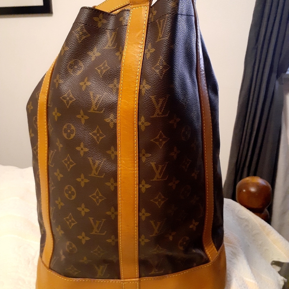 Authentic LV